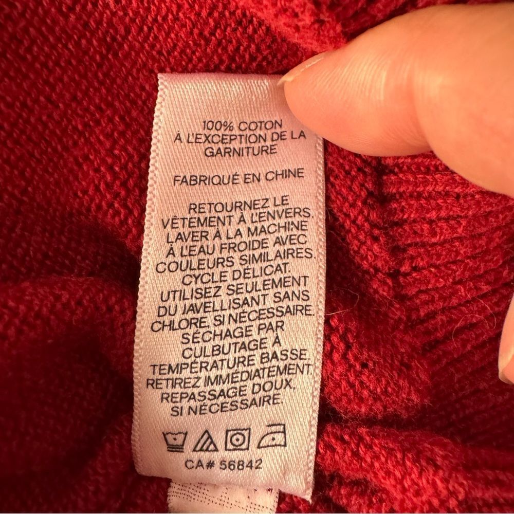 Men’s Express Red Cotton V-Neck Sweater, size medium - Picture 11 of 11